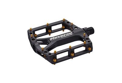 REVERSE Pedal Black ONE från TCM cykel.se